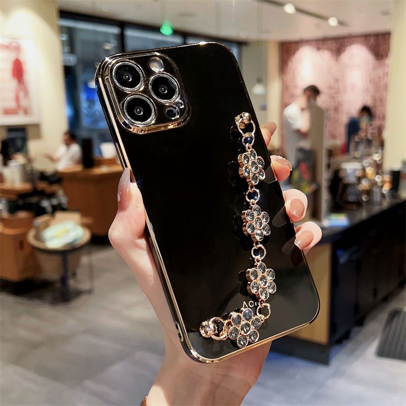 Rhinestone bracelet for Apple phone case